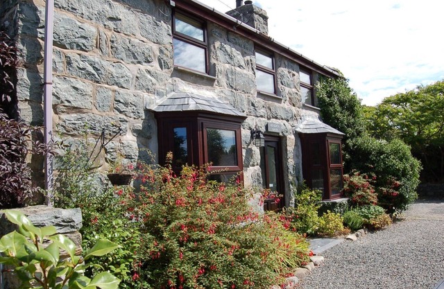 Henborth Mawr Cottage in Talybont