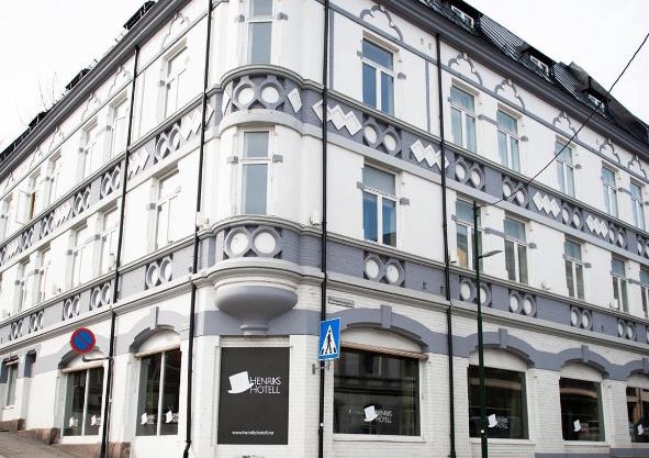 Henriks Hotell