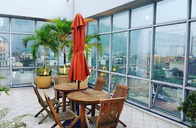 Herald Suites Solana