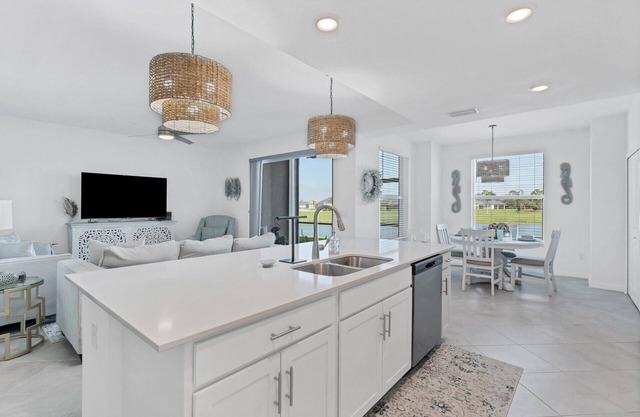 Heritage Landing Golf Club 27 night minimum 2 Bedroom Condo