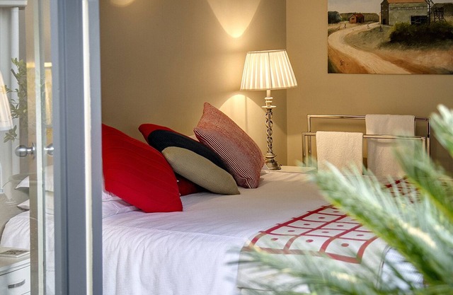 Heritage Listed 1850 Coach House converted into cottage