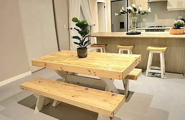 Hermanus, 3 bed self-catering house close to the beach.