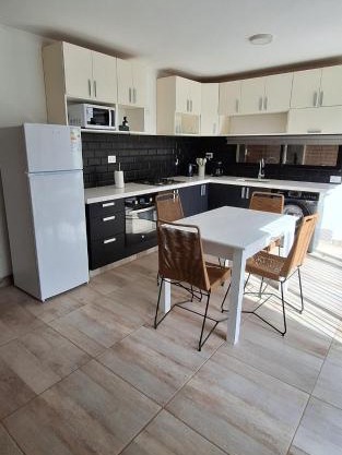 Hermosa Casa Con pileta y quincho
