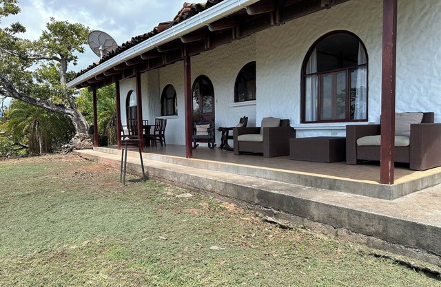 Hermosa Casa Frente al Pacífico