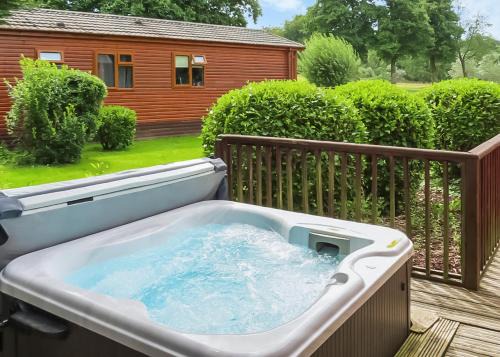 Herons Brook Retreat Lodges
