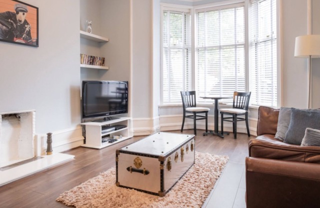 ✶ Hidden Gem 1-bed apartment / flat in Aberdeen City Centre - FREE Parking! ✶