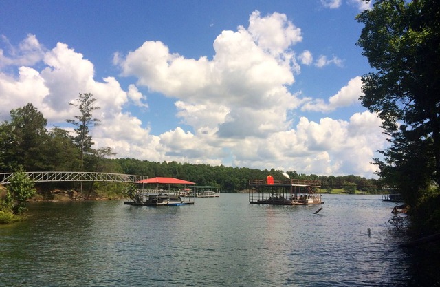 "Hidden Gem" On Smith Lake