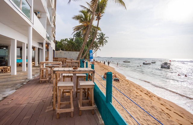 Hikkaduwa Beach Hotel