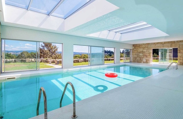 Historic Douro Farmhouse with Indoor Pool