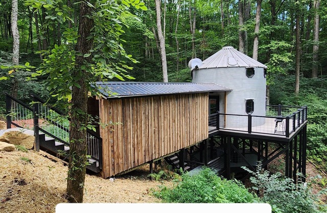 Hocking Hills - Rustic Charm Retreat