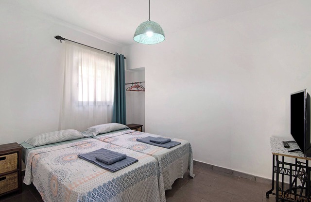 Holiday 1 Bedroom Apartment in Albufeira Galé