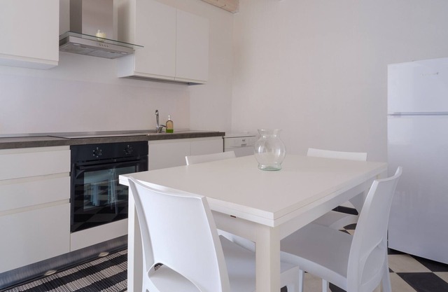 Holiday Apartment Marina 2 with Open Terrace, Balcony & Wi-Fi
