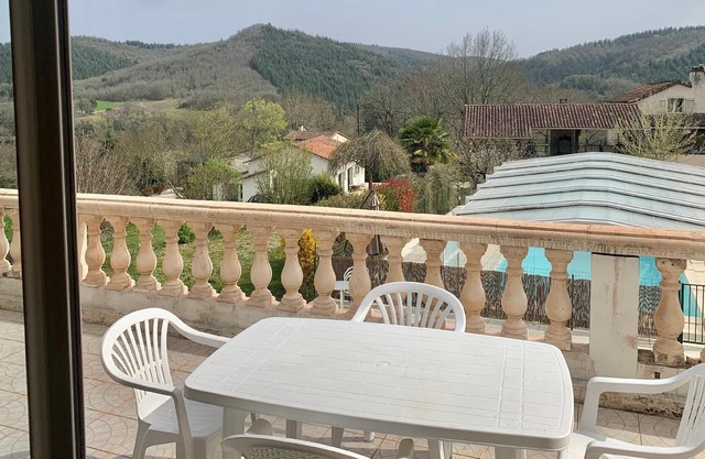 Holiday apartment Conduché for 1 - 7 persons with 2 bedrooms - Row house