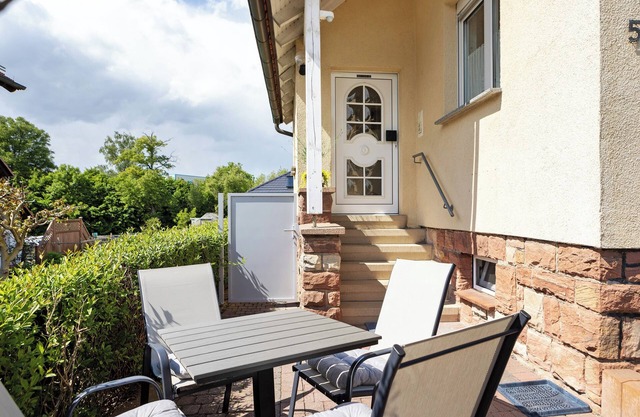 Holiday Apartment Rhön-Kutscher with Mountain View, Terrace and Wi-Fi