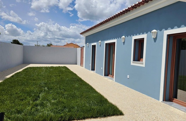 Holiday Home 'Full House in Santa Bárbara' with Sea View, Private Terrace and Wi-Fi