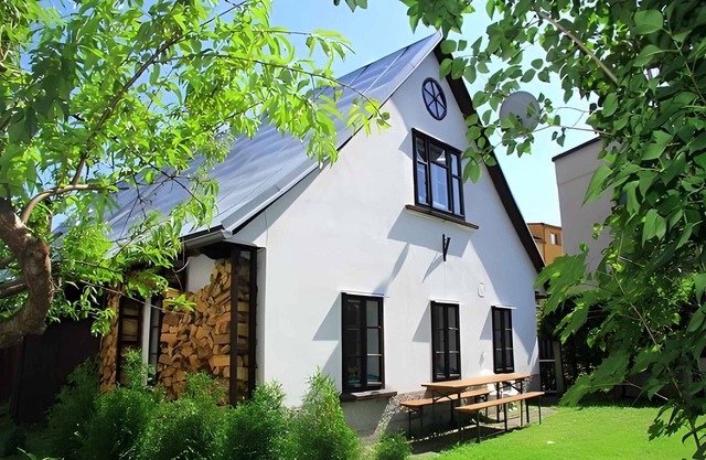 Holiday home with microwave