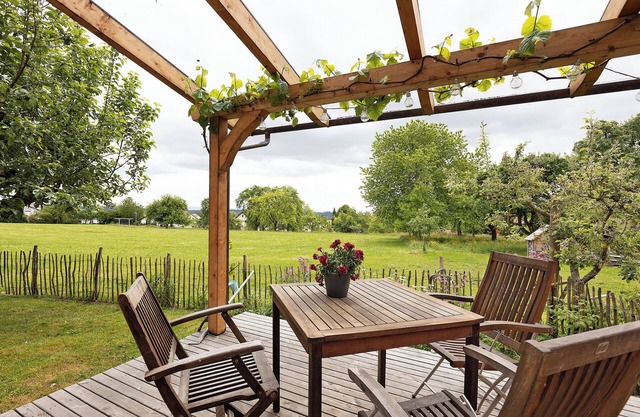 Holiday Home 'Auszeit' with Mountain View, Private Terrace and Wi-Fi