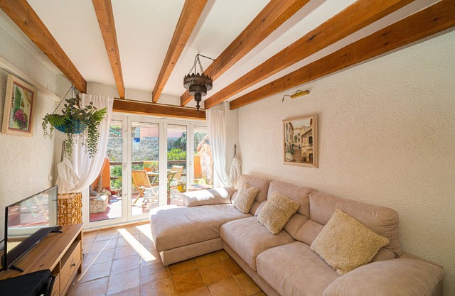 Holiday Home "Can Lluna" with Mountain View, Wi-Fi & Air Conditioning