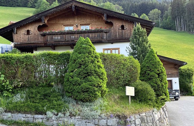 Holiday home directly on the ski Hochzillertal