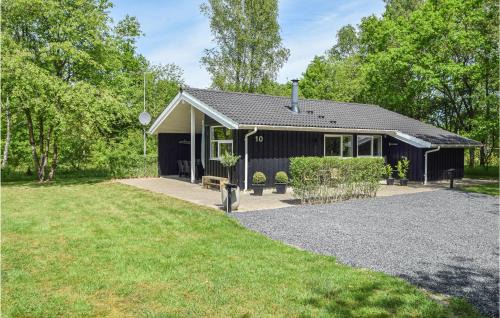 Holiday Home Give With Hot Tub X