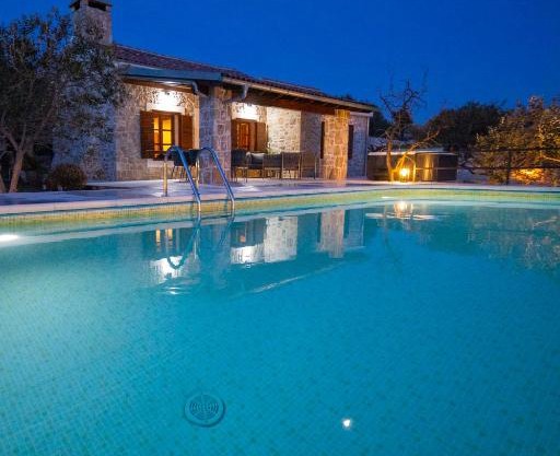 Holiday Home Svemir