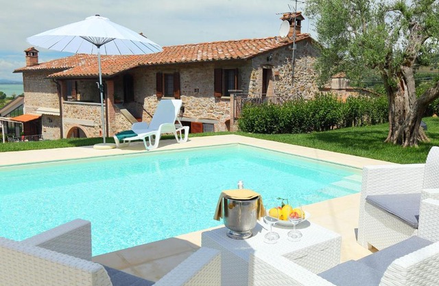 Holiday Home Trasimeno link by Interhome