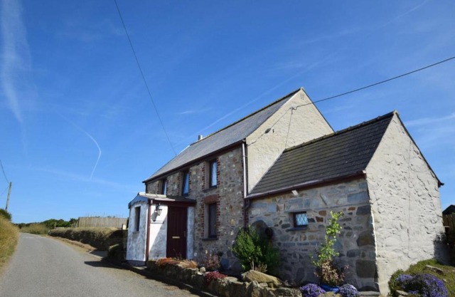 Holiday Home Trefin by Interhome