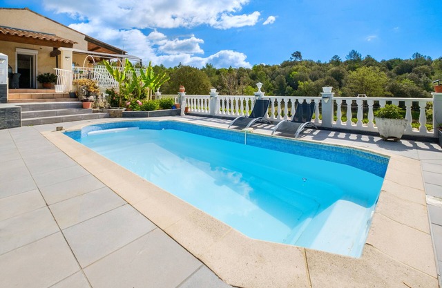 Holiday Home 'Villa 6 Pers Avec Piscine' with Private Pool, Wi-Fi and Air Conditioning