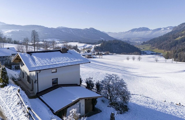 Holiday home with sauna directly on the ski slope