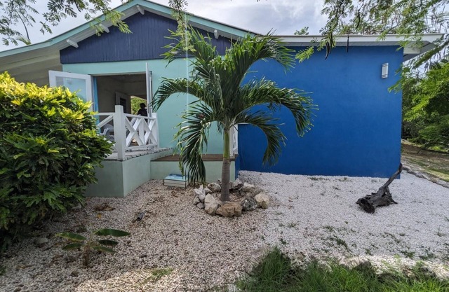 Holiday house Sint Willibrordus for 1 - 2 persons with 1 bedroom - Holiday home