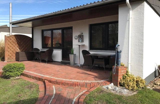 Holiday house Eckwarderhörne for 1 - 4 persons with 2 bedrooms - Holiday home