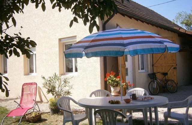 Holiday house Sennecey le Grand for 1 - 5 persons with 2 bedrooms - Holiday home