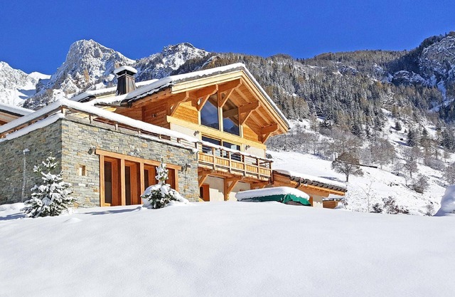 Holiday house Peisey Nancroix for 1 - 15 persons with 7 bedrooms - Holiday home