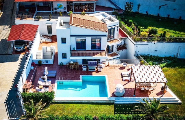 Holiday house Skiathos for 1 - 10 persons with 6 bedrooms - Row house
