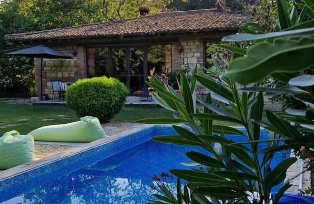 Holiday house Varna for 1 - 4 persons with 2 bedrooms - Row house