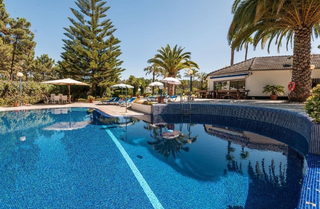 Holiday house Verdizela for 1 - 12 persons with 8 bedrooms - Holiday home