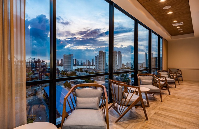 Holiday Inn Express Cartagena Manga by IHG