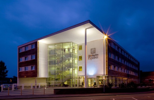 Holiday Inn Express Chester - Racecourse by IHG
