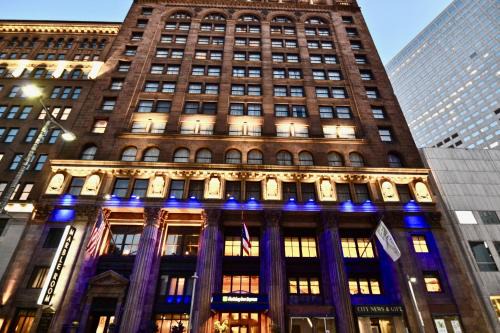 Holiday Inn Express Cleveland Downtown by IHG