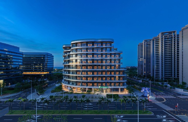 Holiday Inn Express Haikou Intl Duty Free City by IHG