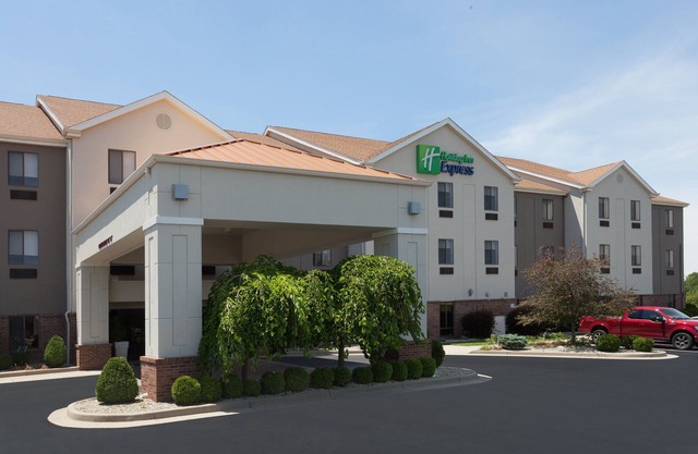 Holiday Inn Express Hotel & Suites Dayton West - Brookville by IHG