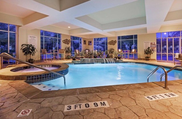 Holiday Inn Express Hotel & Suites Houston-Downtown Conv Ctr by IHG