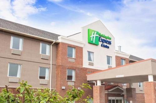 Holiday Inn Express & Suites