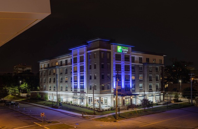 Holiday Inn Express & Suites Columbia Downtown - The Vista by IHG