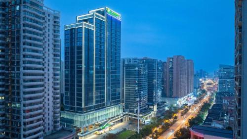 Holiday Inn Express Wuhan East Lake by IHG