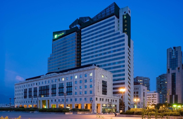 Holiday Inn Naples by IHG