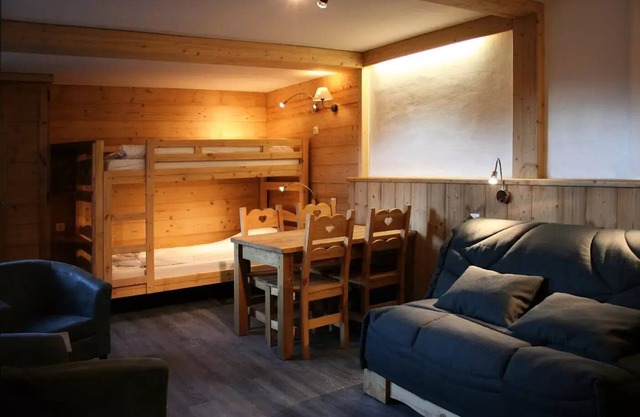 Holiday Village Les Flocons Verts * - Family room for 6 people