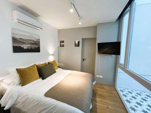HOM I Depto con Terraza Privada 2PAX Lastarria