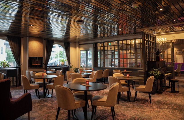 Home Hotel Grand Gjovik – Dinner included