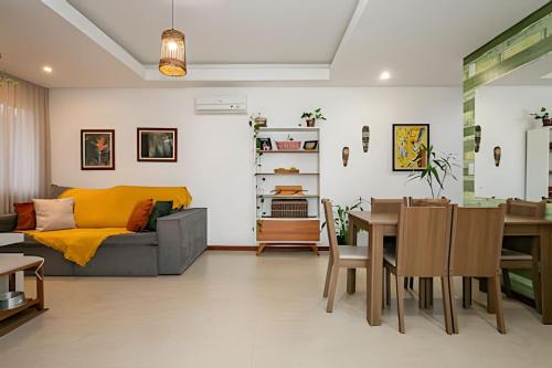 Home Office & Família – Casa c/Varanda e Tranquilidade
